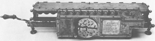 Figure 1 : photo de la machine originale conservée à Hanovre.